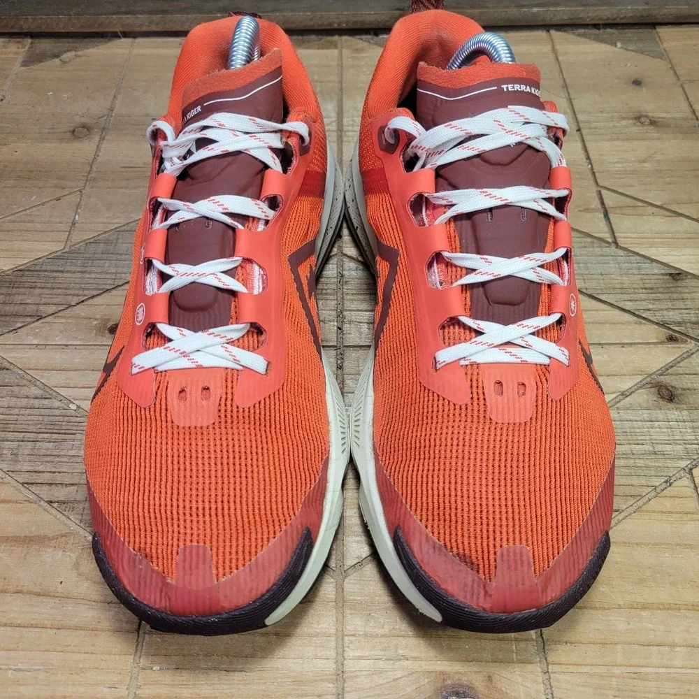 Nike Terra Kiger 9 Shoes Mens Sz 8 Orange Trail Running React Grip DR2693-600